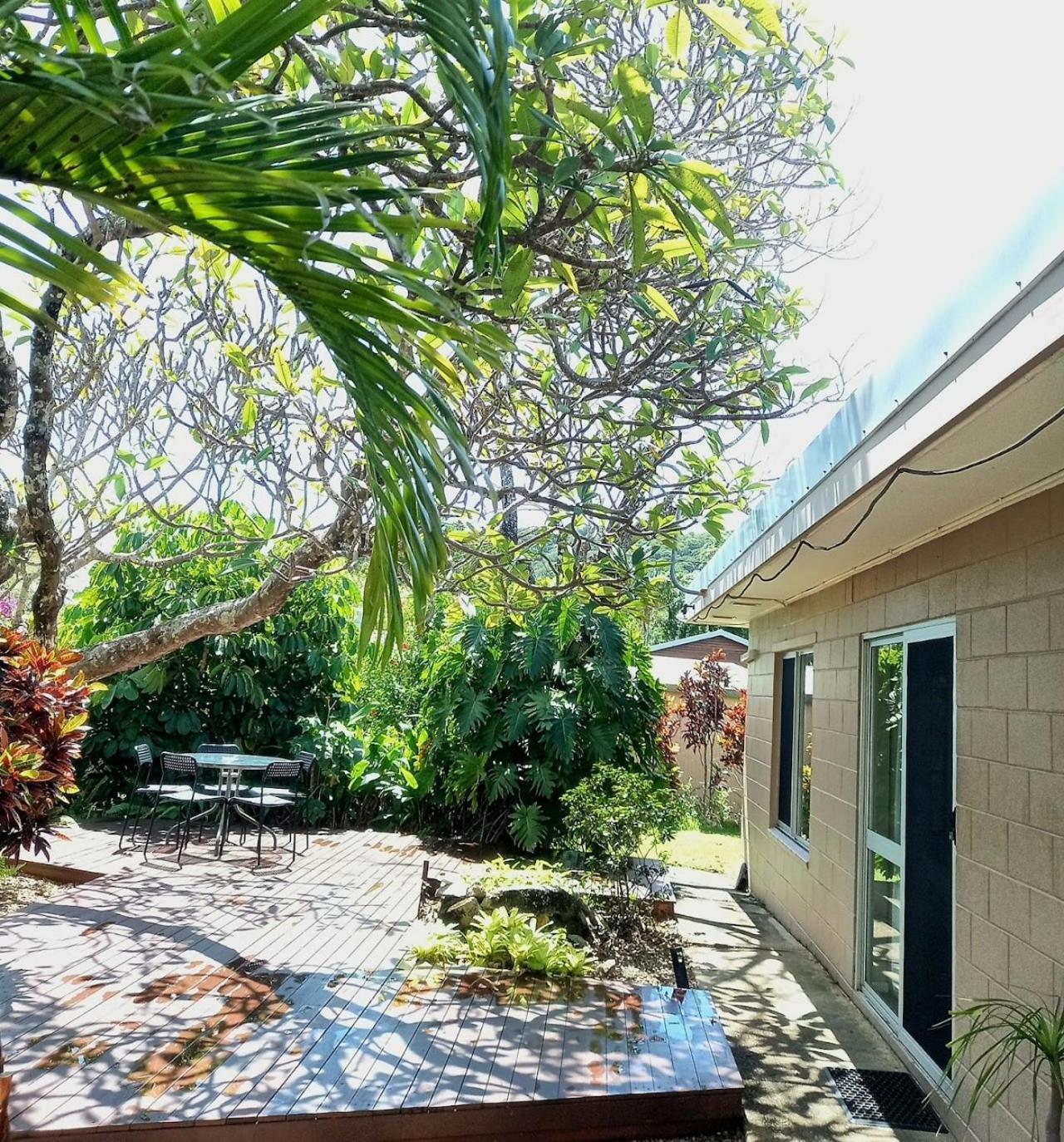 J & Ella'S Holiday House - 1 Bedroom, 1 Bathroom Home Cooktown Esterno foto